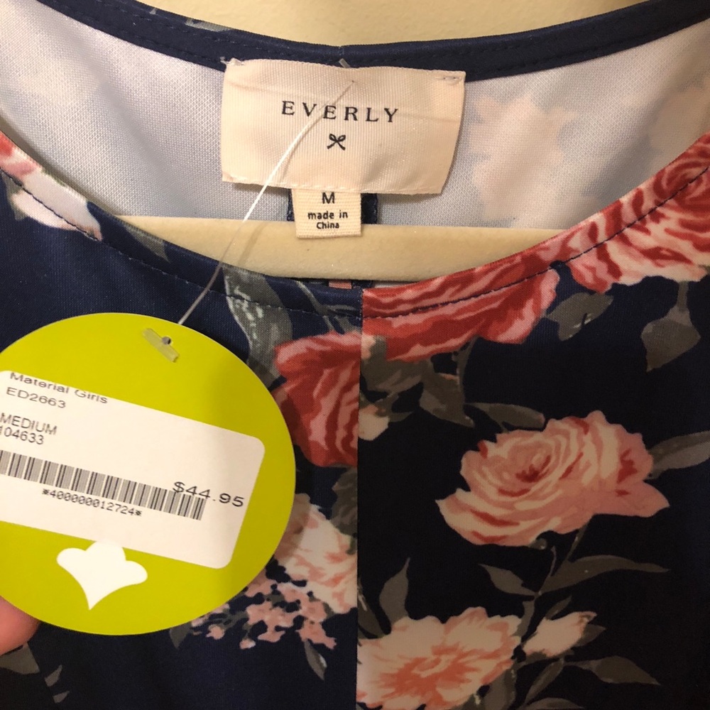 navy floral print dress - Picture 3 of 3